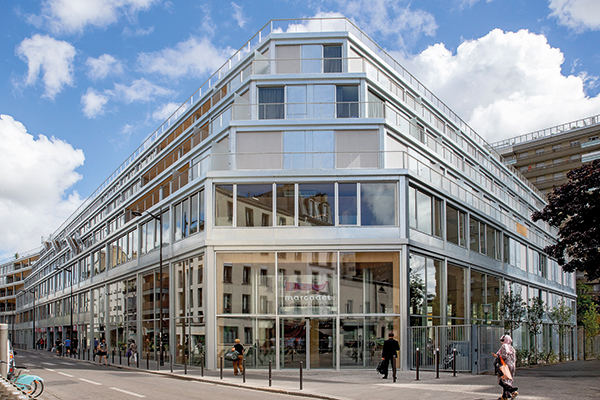 Bandalux_Marcadet-Belvedere_Stores-exterieurs-Z_Box-de-Bandalux_toile-Soltis-86