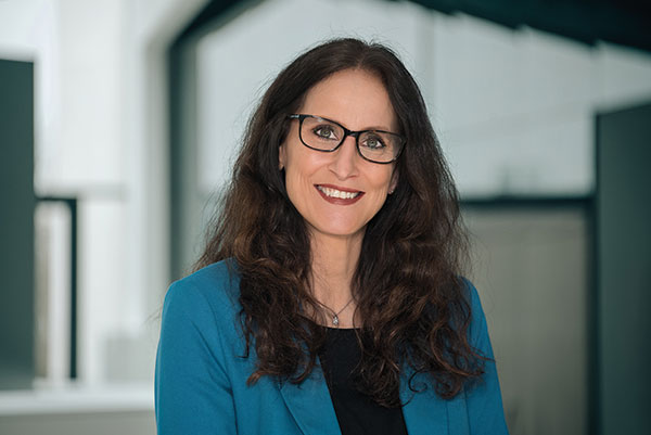 Fensterbau_Elke-HarreiB_Pressefoto_Copyright-NurnbergMesse