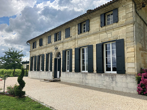 Sothoferm_Poseidon_volet-en-composite-polyurethane-monobloc