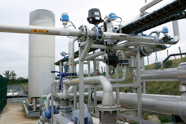 Bouyer Leroux utilise 60 % d'énergie renouvelable (biomasse et biogaz) ; ici sa production de biogaz ©Bouyer-Leroux