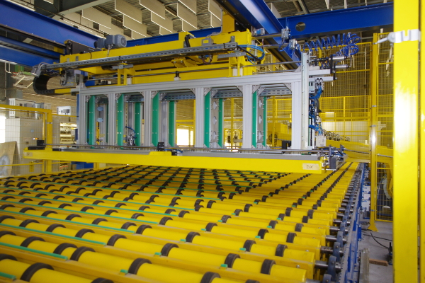 Positionnement automatique d'intercalaires ©Saint-Gobain