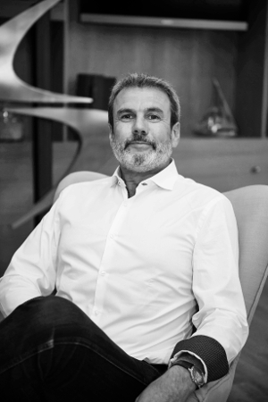 David Julien directeur général de Sepalumic, chargé de la direction du réseau, annonce l'extension de l'offre ©Sepalumic