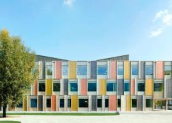 La rénovation de l’école secondaire d’Horw en Suisse