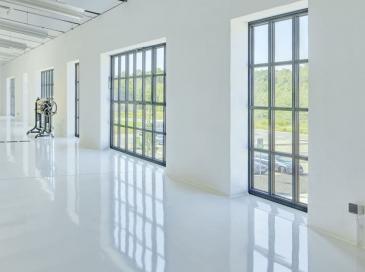 Schüco International SCS devient distributeur des systèmes acier RP Technik