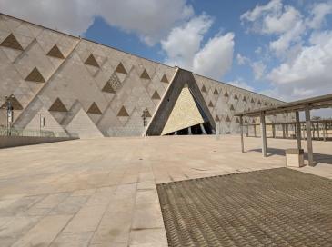 AGC Glass Europe habille le monumental Grand Musée égyptien