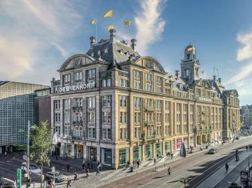 FINEO dans un magasin de luxe patrimonial à Amsterdam
