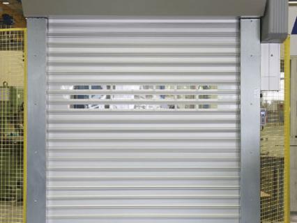 Porte de protection pour machines