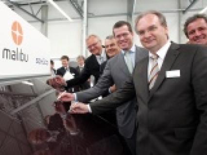 Magdeburg (Allemagne) Production de modules solaires à couches minces, lancement officiel...