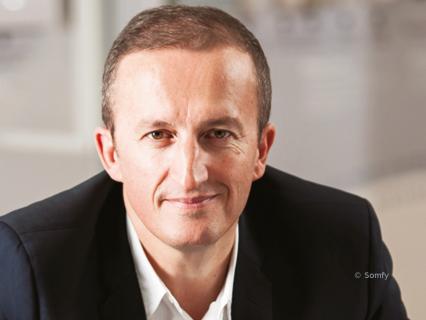 Somfy France et le groupe Liébot démocratisent la baie coulissante