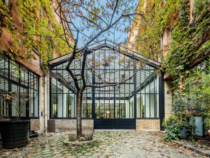 De l’art déco au confort du 21e siècle, métamorphose d’une élégante verrière parisienne