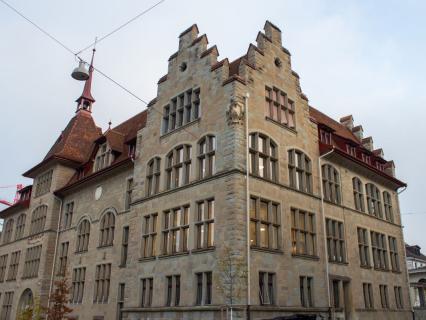 Swisspacer participe à la performance de fenêtres classées à Zurich