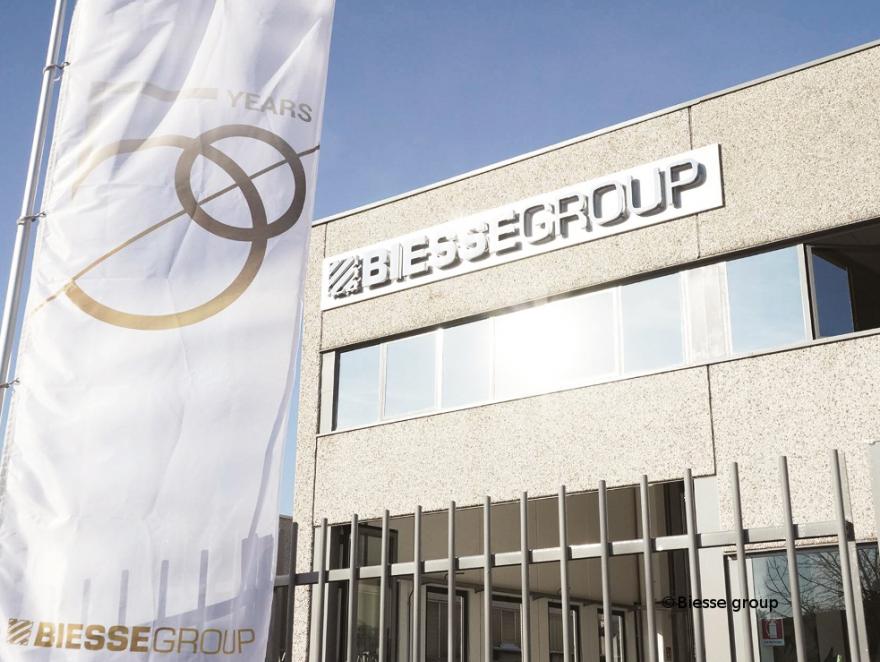 50 ans d'innovation, et le groupe Biesse fait toujours cap vers le futur…
