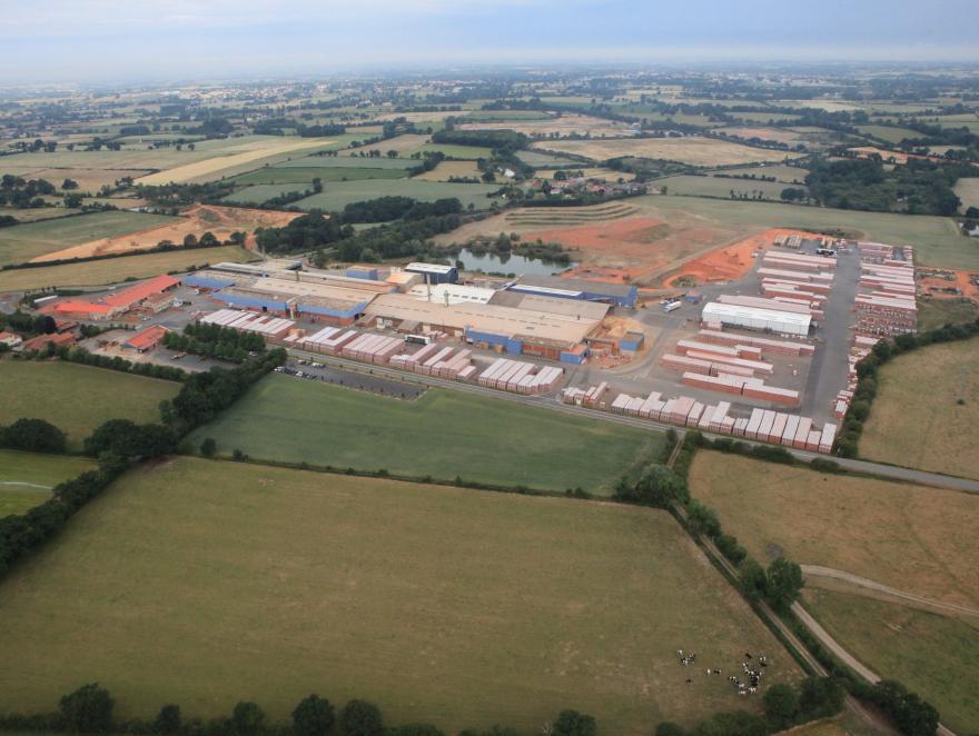 Acquisition en cours du groupe Maine par le groupe Bouyer Leroux