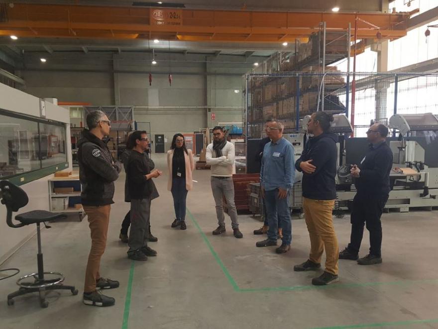 Professeurs en entreprise chez Kawneer 