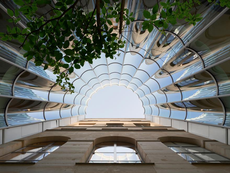 Super Spacer® défie les lois de la flexibilité sur six étages