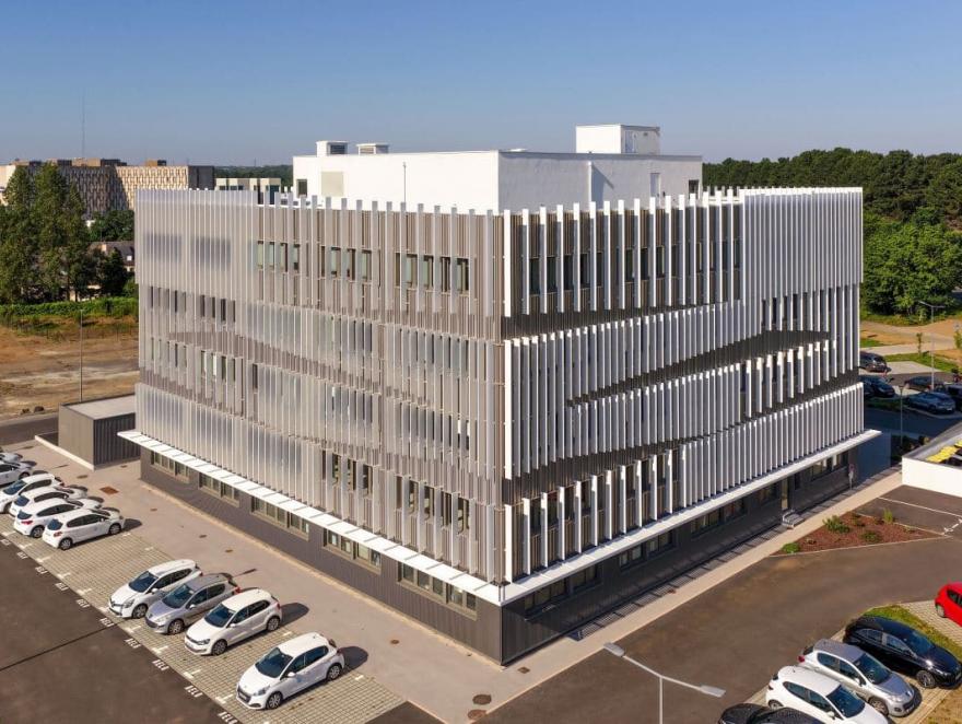 Duco participe au confort d’été et à la signature architecturale du Belvédère à St-Brieuc