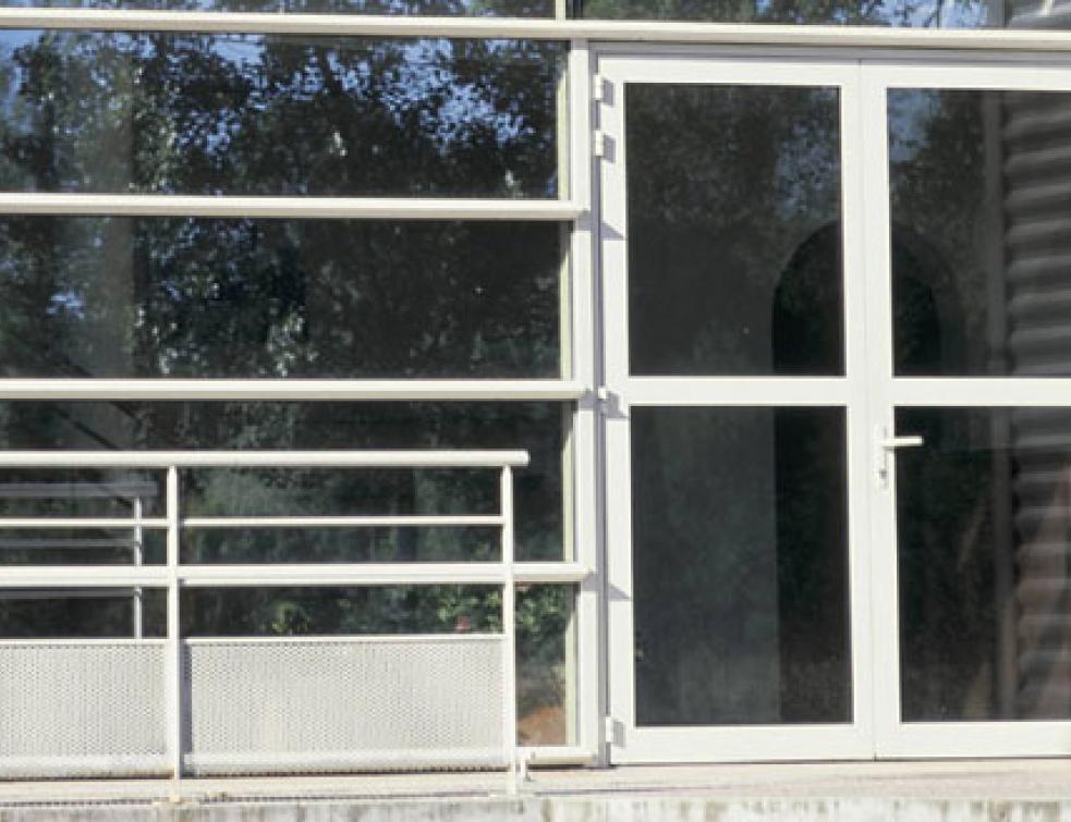 Porte aluminium pour le tertiaire