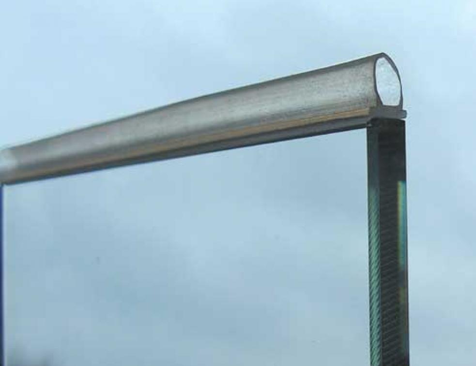 Joint tubulaire silicone autocollant