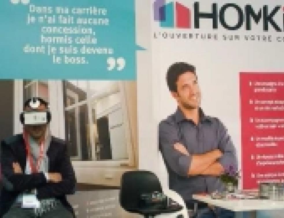 Vif succès de l'animation de réalité virtuelle sur le stand Homkia