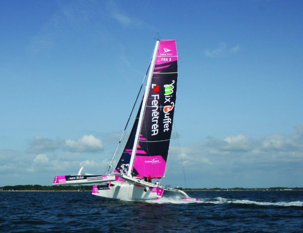 Le trimaran FenêtréA se pare de ses nouvelles couleurs pour relever son prochain défi !
