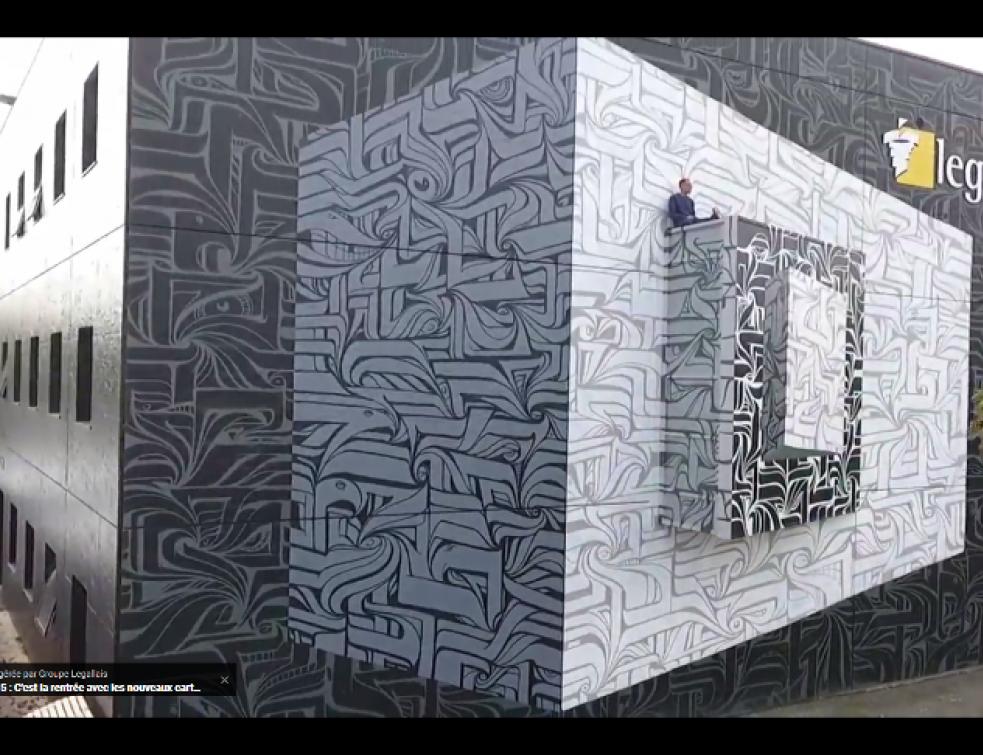 Legallais sort du cadre avec une facade multi-dimensionelle