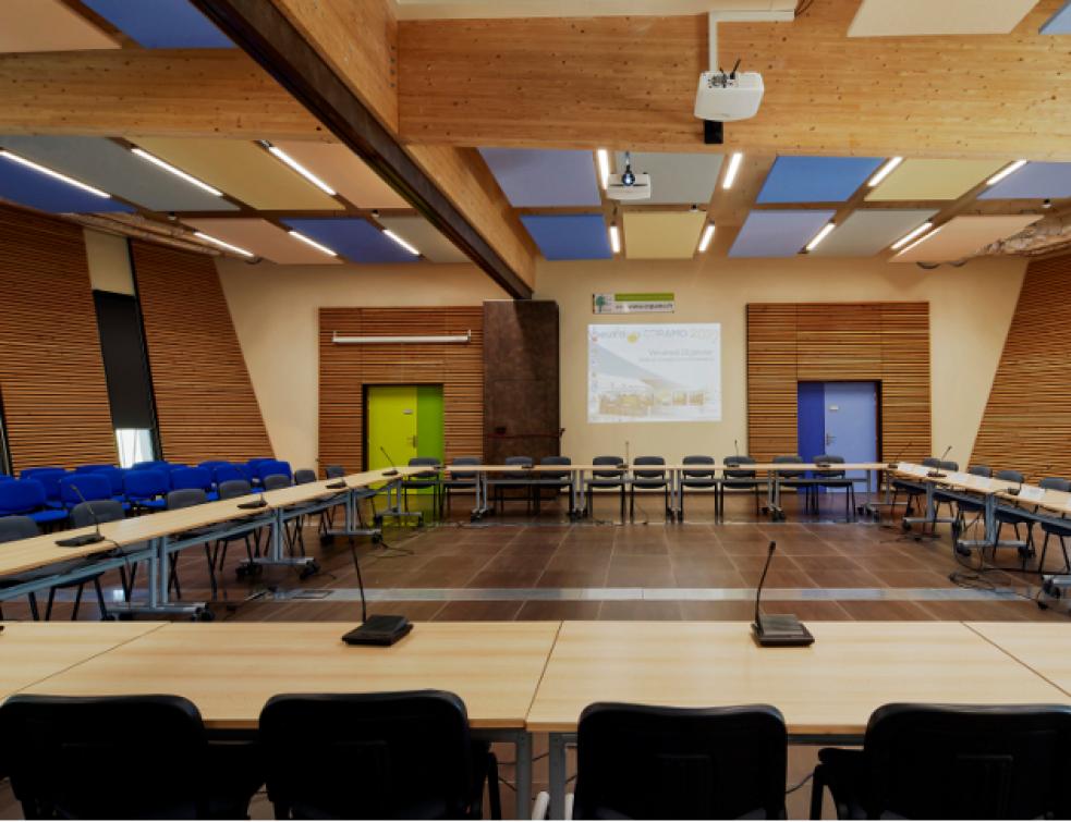 Les Stores Bandalux habillent Copamo