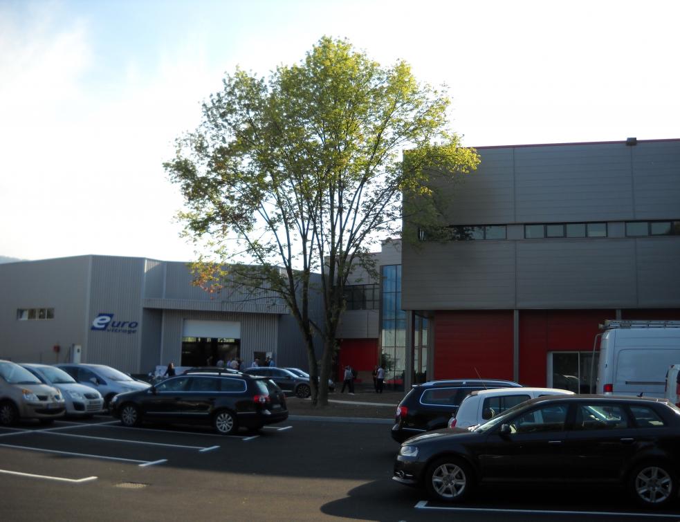 Riou Glass entre au capital d'Eurovitrage