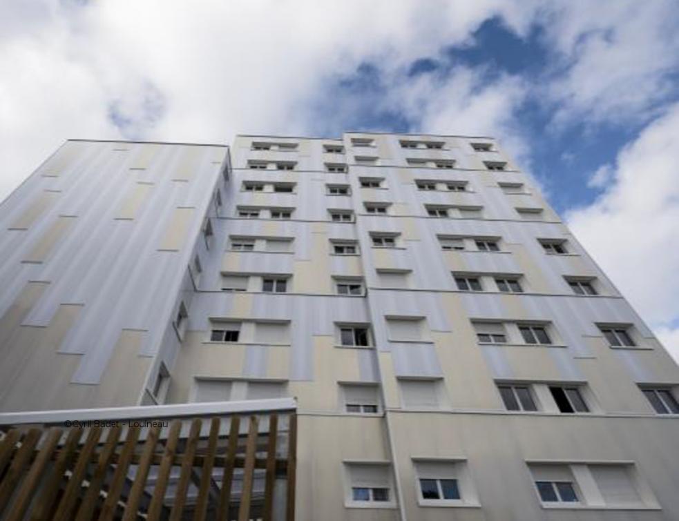 450 précadres Louineau pour la rénovation d'une résidence étudiante à Limoges