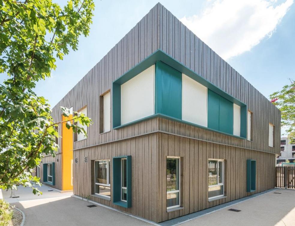 Louineau customise l'école modulaire Joséphine-Baker à Nantes