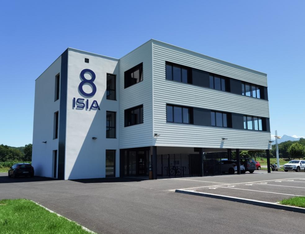 ISIA, la filiale du groupe Elcia, inaugure son nouveau bâtiment à Tarbes