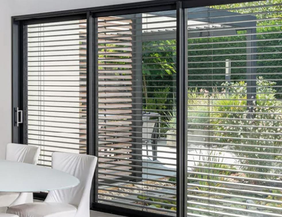 K-LINE_Brise-soleil-a-lames-orientables