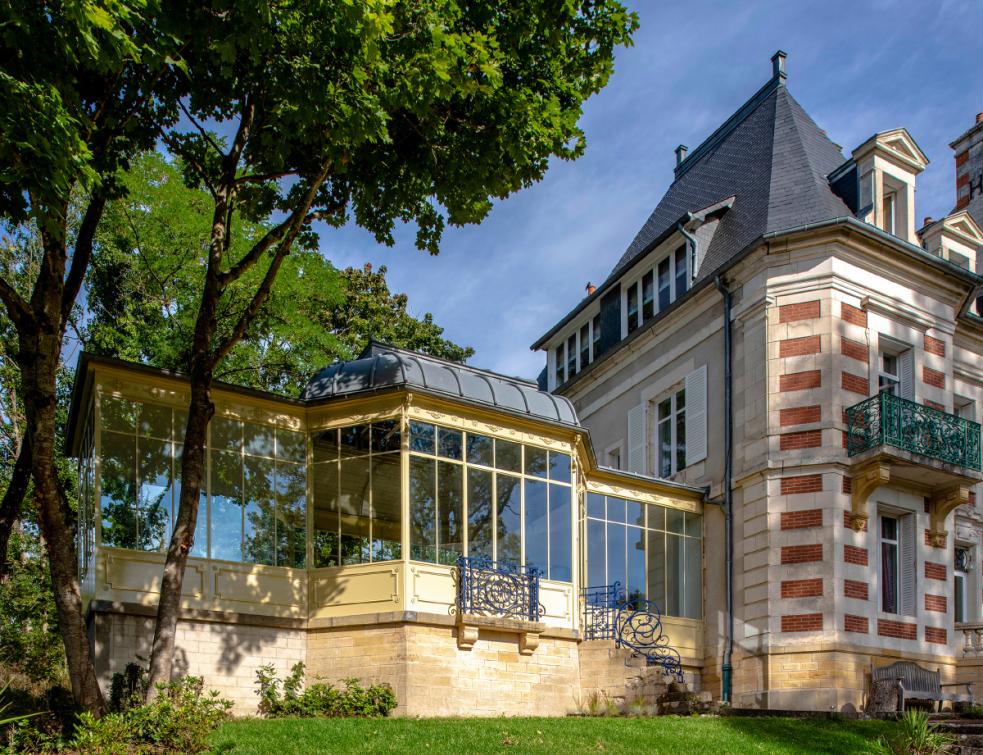 Vue sur véranda équipée du vitrage FINEO Solar Control