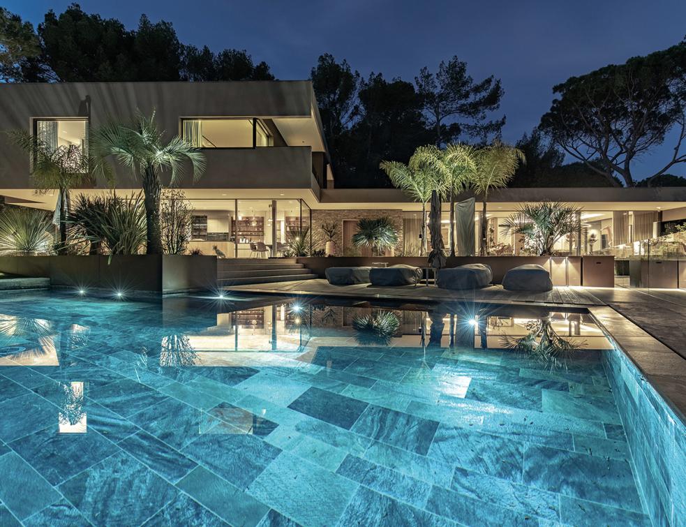 Hyline_credit-Brengues_Le-Pavec-Architecture_Villa-XXL_peripherie-Montpellier