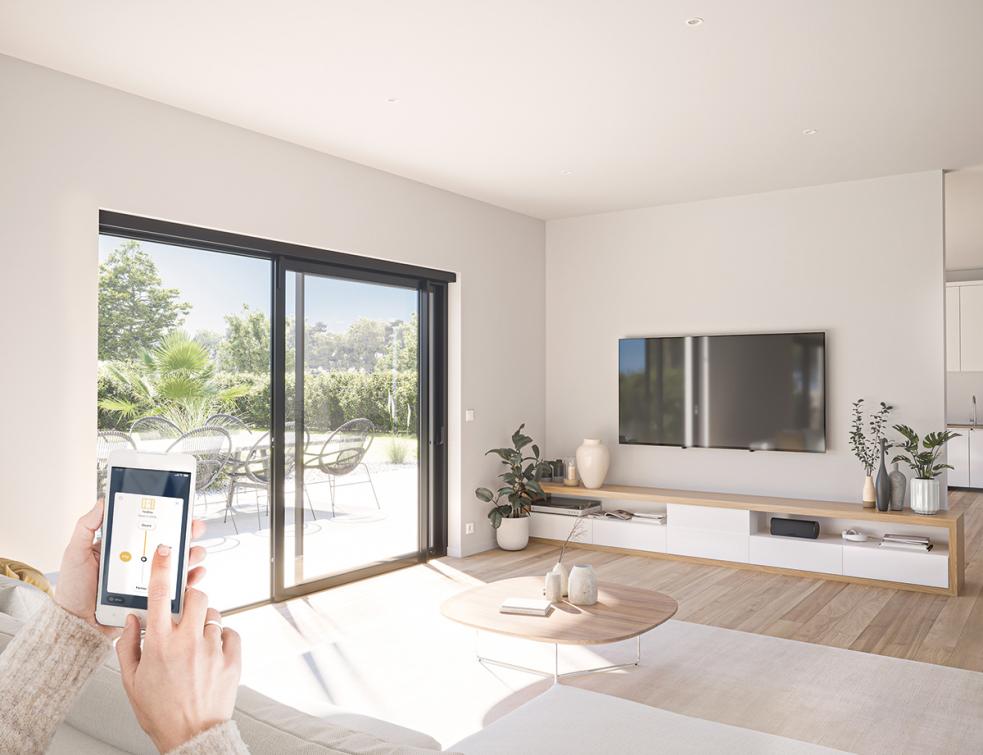 REHAU_visuel_SlinovaX_moteur_SOMFY